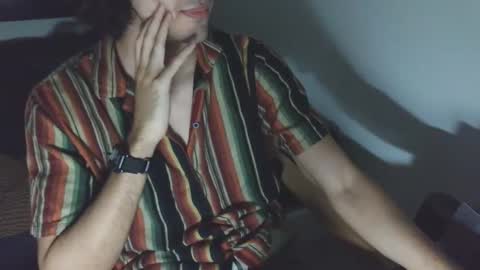 Snapshot of awwdi1 chatting on December 21, 11:56 pm Edward Skellington online show from December 21, 11:56 pm