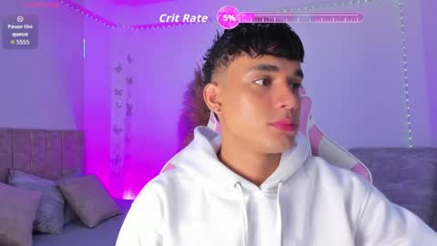 Snapshot of axel_cody_ chatting on May 31, 8:43 am AXEL online show from May 31, 8:43 am
