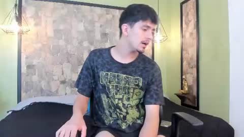Snapshot of axel_draven chatting on July 19, 12:09 pm axel_draven online show from July 19, 12:09 pm