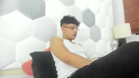 Axel Forte online show from January 17, 1:27 pm