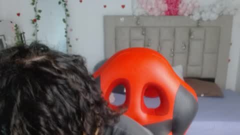 Axel online show from May 31, 1:25 am