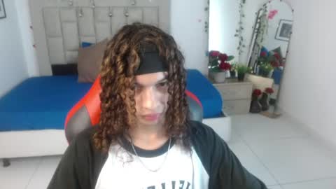 Axel online show from June 20, 12:58 am