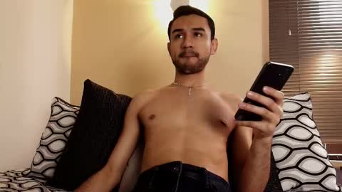 Snapshot of axel_moon_s chatting on November 22, 2:16 pm Axel Moon online show from November 22, 2:16 pm