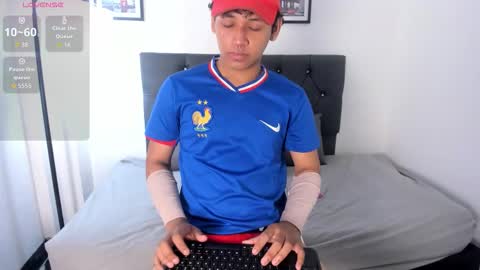 Alex online show from November 14, 9:35 pm