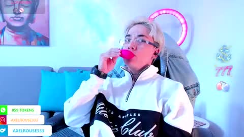 Axel Rouse online show from April 12, 9:53 pm