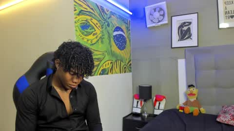 Snapshot of axel_silva3 chatting on November 8, 12:38 pm AXEL SILVA online show from November 8, 12:38 pm