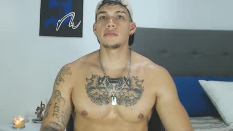 Snapshot of axel_taylor21 chatting on January 21, 5:16 am INDEPENDENT MODEL online show from January 21, 5:16 am
