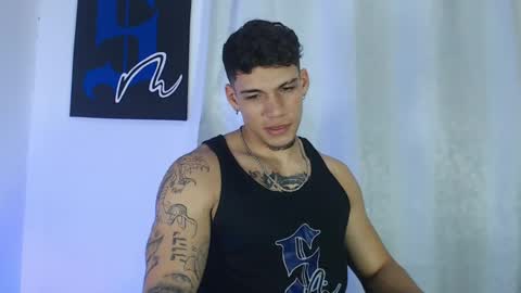 Snapshot of axel_taylor21 chatting on February 5, 3:23 am INDEPENDENT MODEL online show from February 5, 3:23 am
