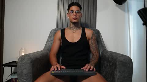 Agustin online show from October 29, 8:21 pm