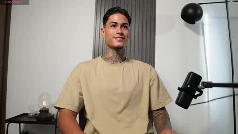 Agustin online show from November 5, 8:53 pm