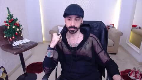 AxelColton online show from December 15, 10:08 am