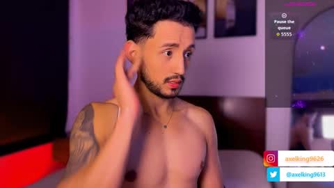 Snapshot of axelking13 chatting on March 13, 1:12 am Axel King online show from March 13, 1:12 am