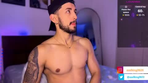 Axel King online show from April 28, 3:06 pm