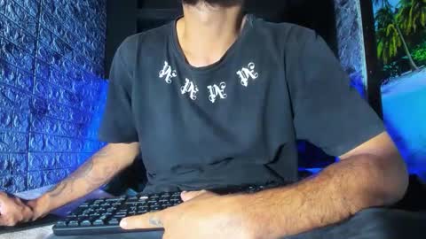 Axell Cross2 online show from April 8, 1:38 am