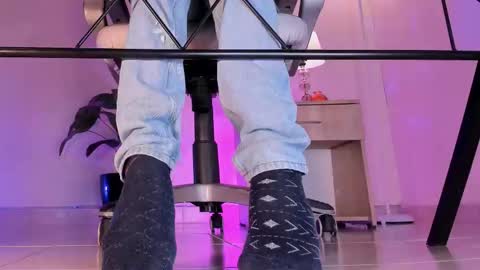 im your little femboy  ALEX   online show from November 1, 12:23 am