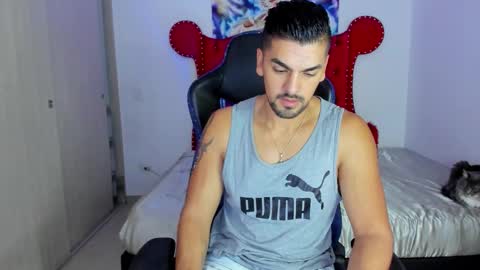 Axel online show from March 15, 12:55 pm