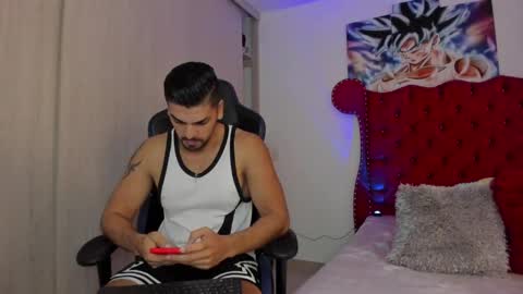 Axel online show from September 20, 1:01 pm