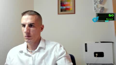 Axl online show from November 8, 12:49 pm