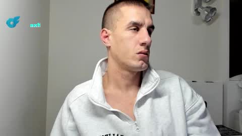 Axl online show from November 21, 12:43 am