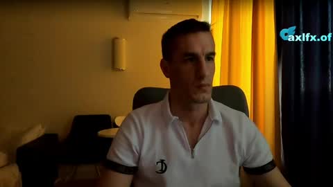 Axl online show from April 3, 4:10 am