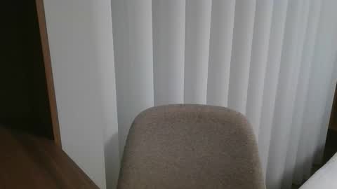 axue online show from April 4, 11:57 pm