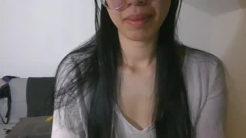 axue online show from June 18, 9:08 pm