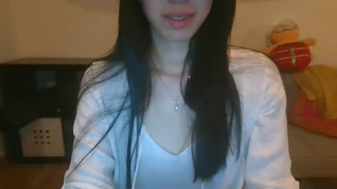 axue online show from July 27, 9:55 pm