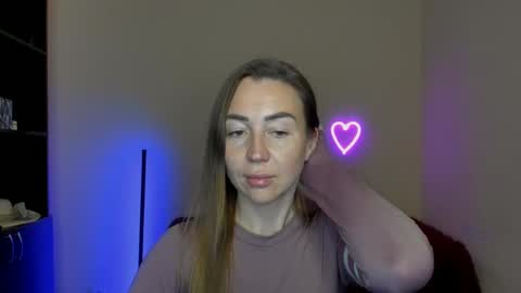 Jully online show from March 12, 10:17 pm