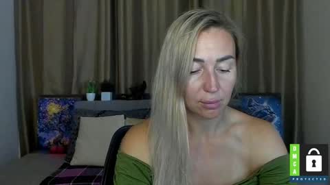 Jully online show from September 9, 5:34 pm