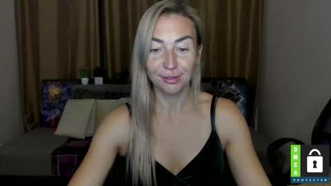 Jully online show from September 24, 5:38 pm