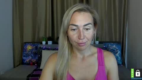 Jully online show from October 7, 5:32 pm