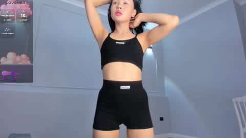 Aya online show from December 19, 12:02 am