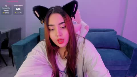 Ayame online show from December 1, 3:50 pm