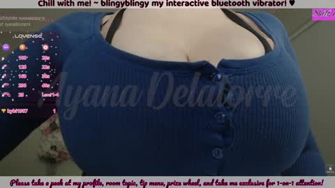 Snapshot of ayanadelatorre chatting on December 12, 1:53 am Ayana Delatorre online show from December 12, 1:53 am