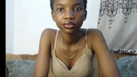 Sexy nelly online show from August 6, 10:44 pm
