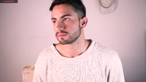 AYDAN STIVEN OF AYDANSTIVEN online show from June 9, 10:49 am