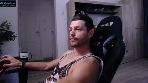 Snapshot of aydanblakeofficial chatting on November 3, 11:22 am Aydan Blake Official online show from November 3, 11:22 am