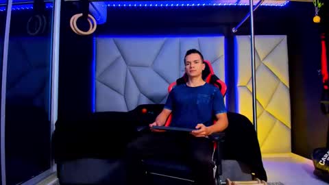 Snapshot of aydenmillerdom chatting on February 8, 2:09 pm Ayden Miller online show from February 8, 2:09 pm