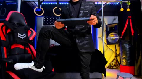 Ayden Miller online show from March 30, 3:40 am