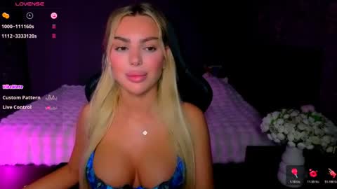  Ayla Demir  online show from July 4, 8:04 pm