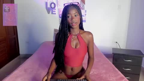 aylah_beckham online show from March 18, 11:24 am