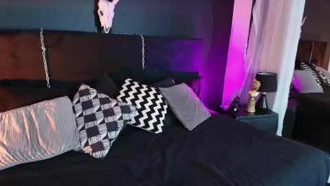 Aylen online show from October 14, 8:09 pm