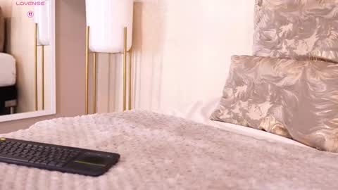 Aylin Millerxs online show from October 9, 9:24 pm