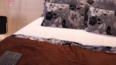 Aylin Millerxs online show from November 7, 11:05 pm