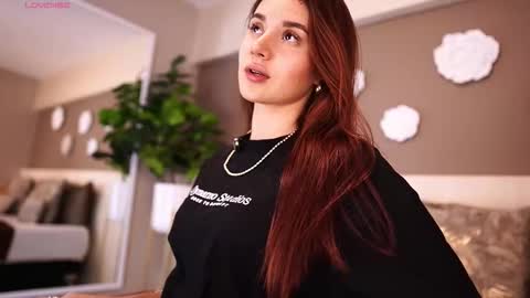 Aylin Millerxs online show from November 13, 7:57 pm