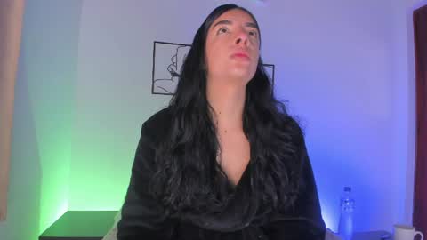 Snapshot of aylinz chatting on July 10, 9:56 am Alish online show from July 10, 9:56 am