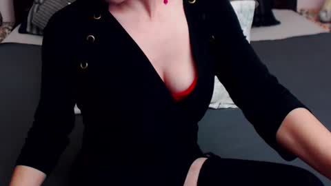 aylynrichard online show from March 23, 10:25 pm