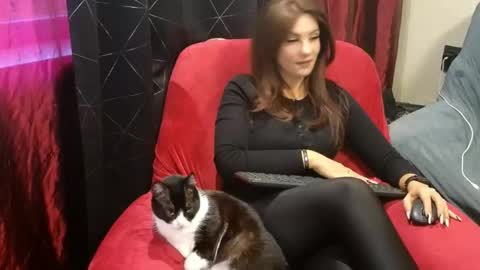 Dominatrix Queen online show from October 22, 3:01 pm