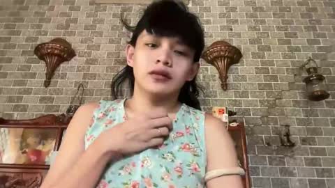 aymkyline online show from November 22, 1:15 am