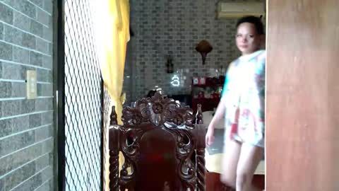 aymkyline online show from March 12, 1:56 am